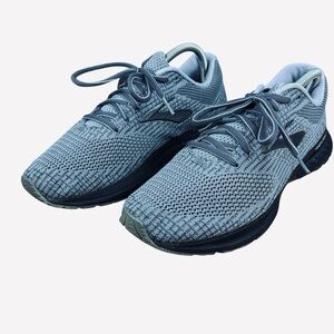 Brooks Men’s Revel 3 Sneakers Sz 10